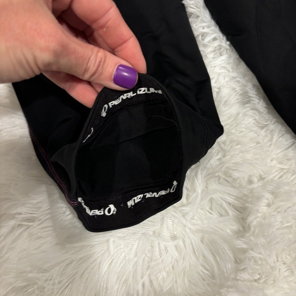 PEARL iZUMi Women's Sugar Cycling 3/4 Tight, Black/Purple Wine Padded Large - Picture 12 of 15